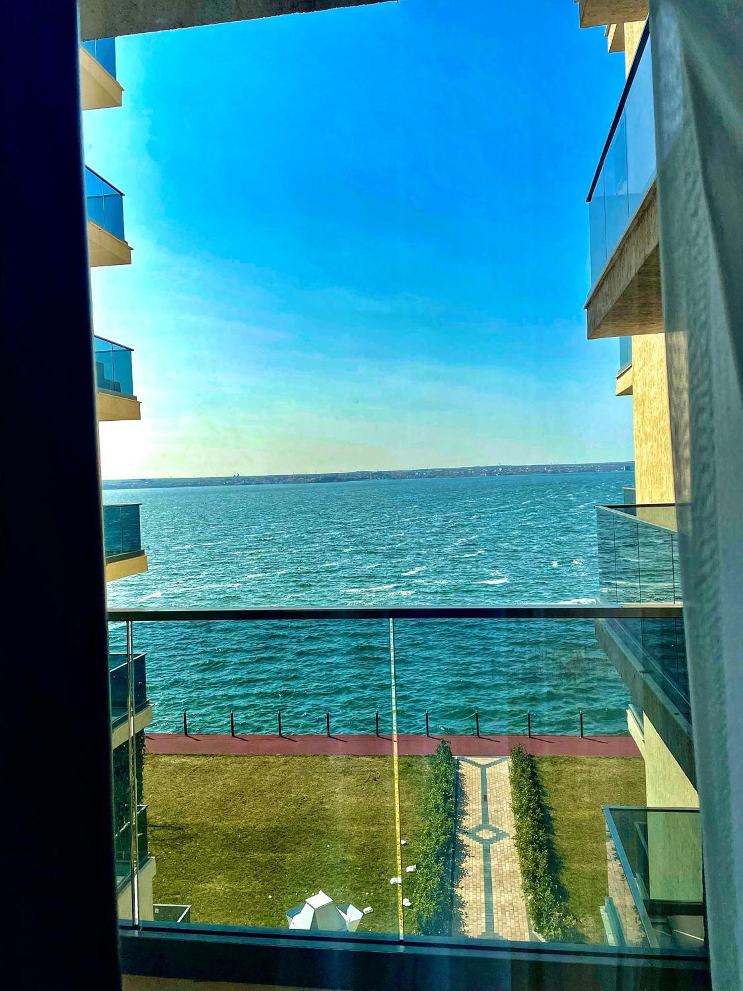 Solid Residence Sea View Мамая Екстер'єр фото